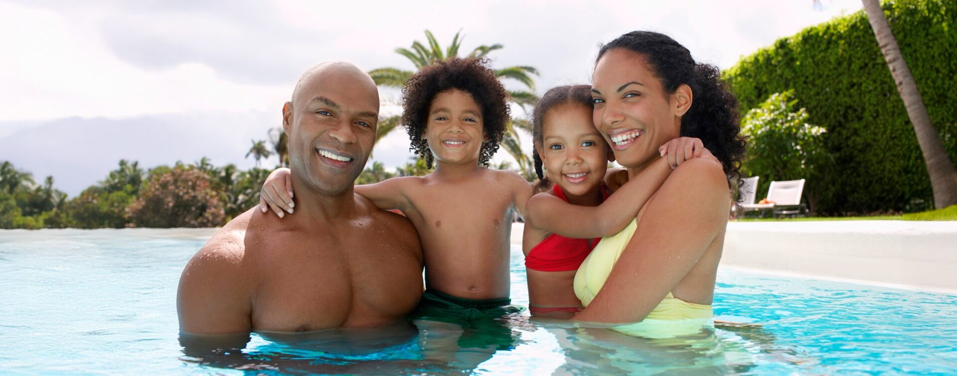 pool-family